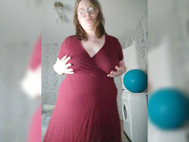 Cutecheeks live cam on BongaCams