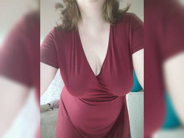 Cutecheeks live cam on BongaCams
