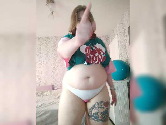 Cutecheeks live cam