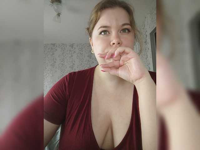Cutecheeks live cam on BongaCams