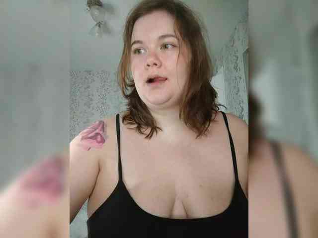 Cutecheeks Sex Cam Show