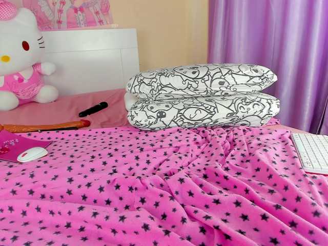 Kuraii live cam on BongaCams