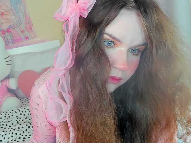 Kuraii live cam on BongaCams