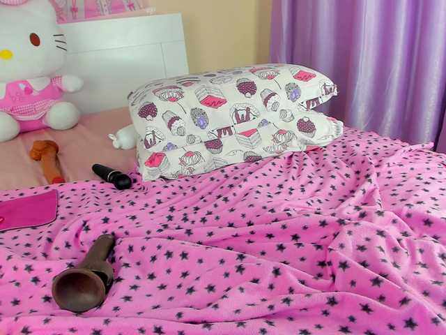 Kuraii live cam on BongaCams