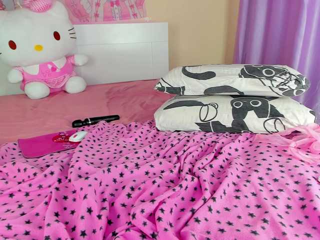 Kuraii live cam on BongaCams