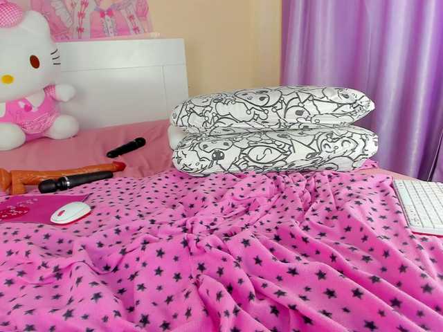 Kuraii live cam on BongaCams