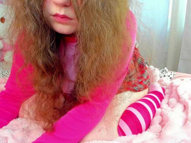 Kuraii live webcam show