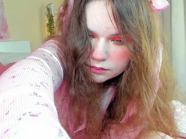 Kuraii live cam on BongaCams