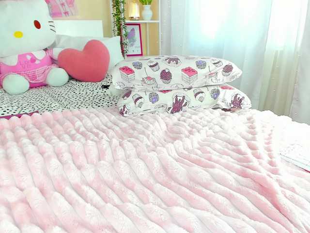 Kuraii live cam on BongaCams