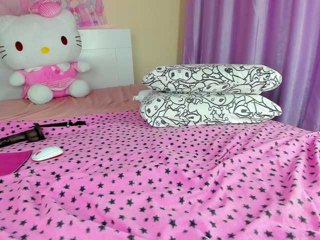 Kuraii live cam on BongaCams