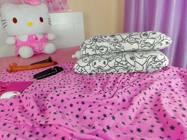Kuraii live cam on BongaCams