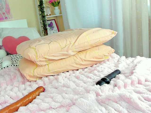 Kuraii live cam