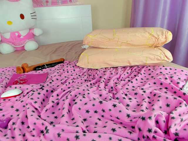 Kuraii live cam on BongaCams