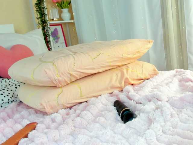 Kuraii live cam on BongaCams