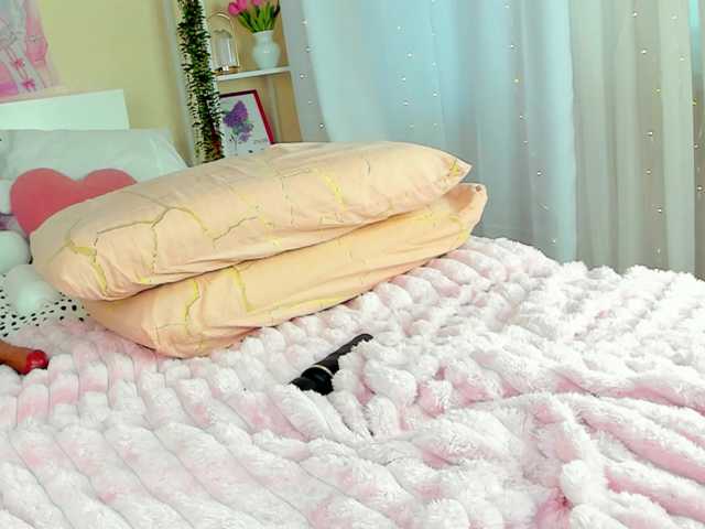 Kuraii live cam