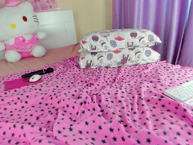 Kuraii live cam on BongaCams