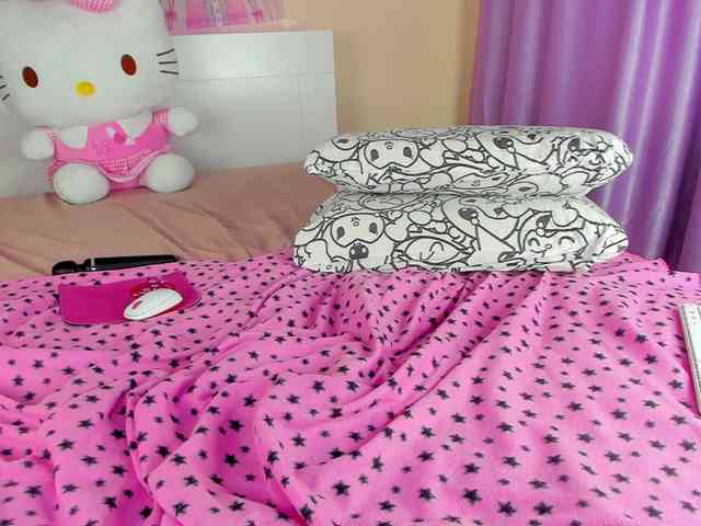 Kuraii Live Webcam on BongaCams