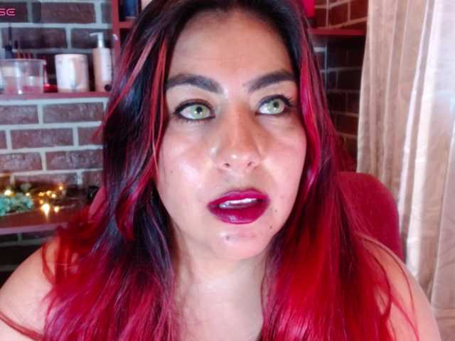 GatuSexx live cam on BongaCams