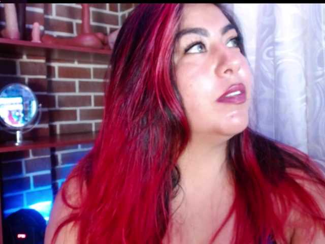 GatuSexx live webcam show