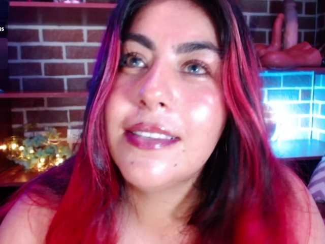 GatuSexx live cam on BongaCams