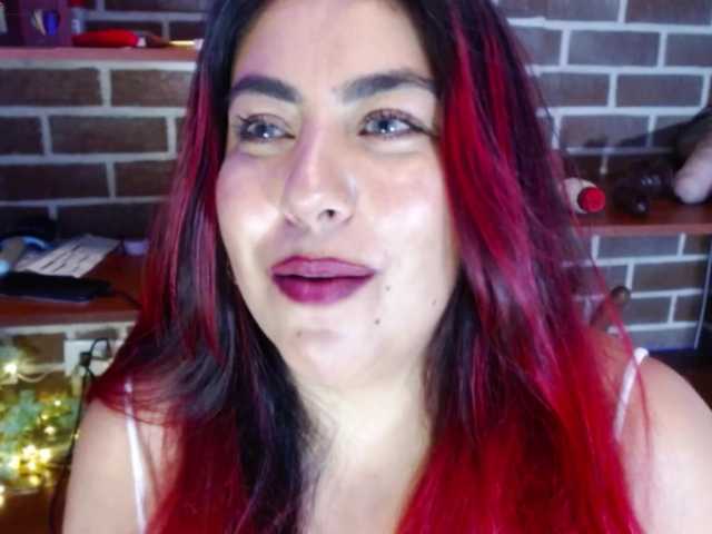 GatuSexx live cam on 