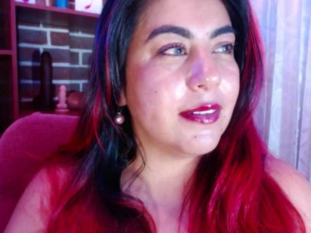 GatuSexx live cam on BongaCams