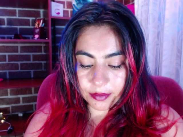 GatuSexx live webcam show