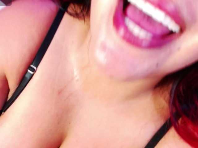 GatuSexx live webcam show
