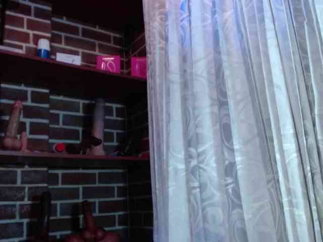 GatuSexx webcam