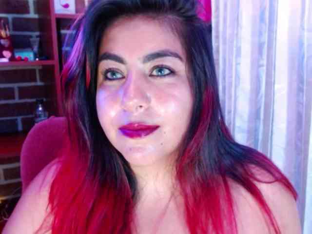 GatuSexx webcam
