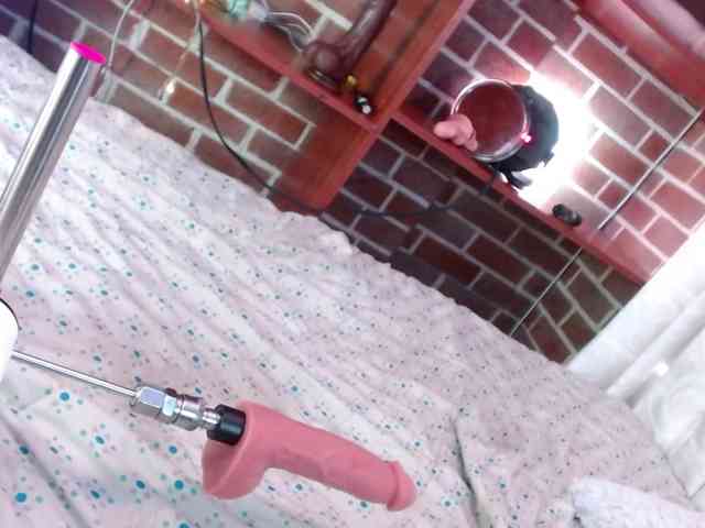 GatuSexx webcam