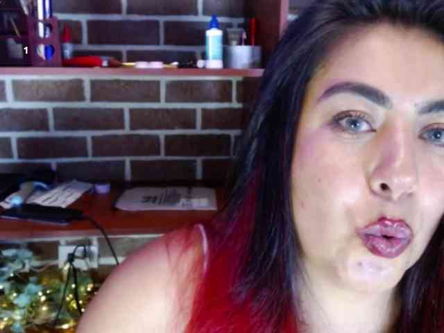 GatuSexx webcam