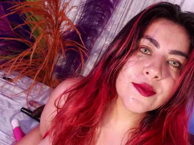 GatuSexx webcam