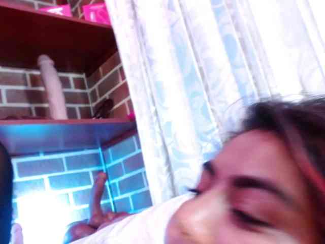 GatuSexx webcam