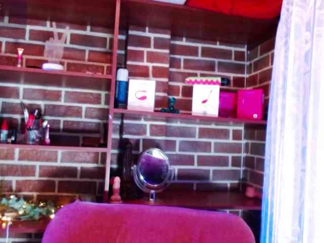 GatuSexx webcam