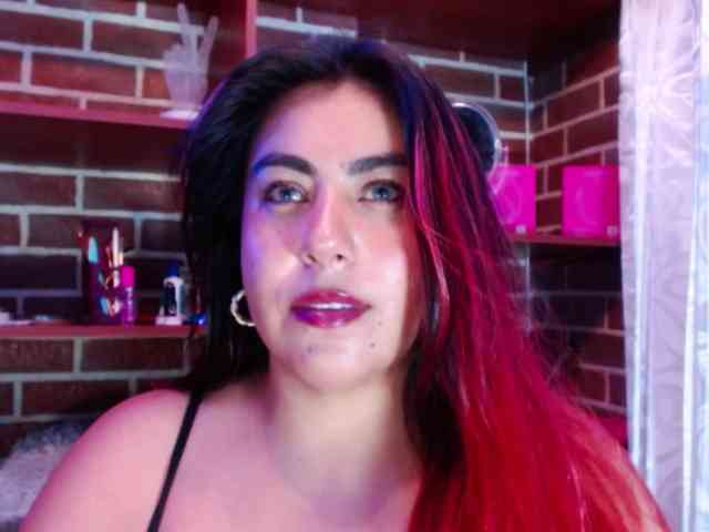 GatuSexx webcam