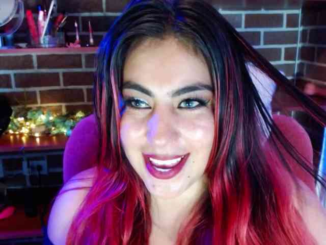 GatuSexx webcam