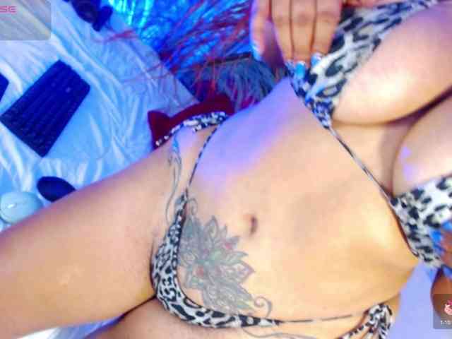 GatuSexx webcam