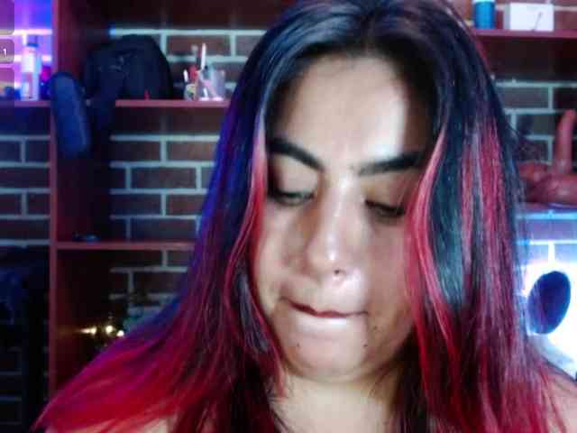 GatuSexx webcam