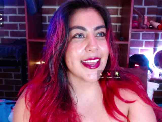 GatuSexx webcam