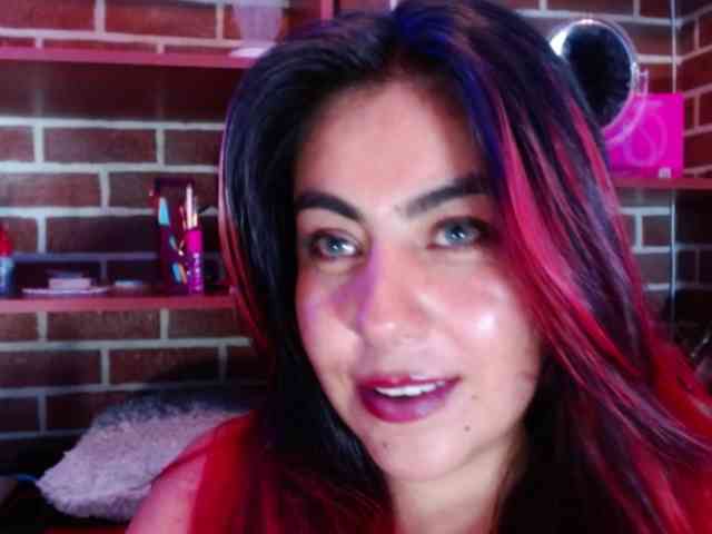 GatuSexx webcam
