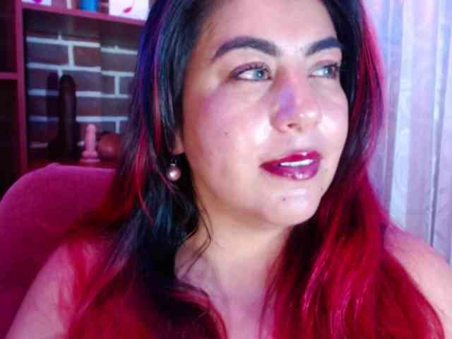 GatuSexx webcam