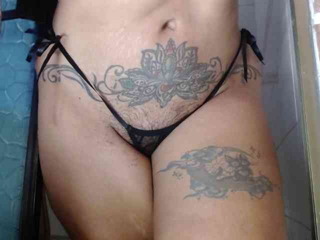 GatuSexx webcam