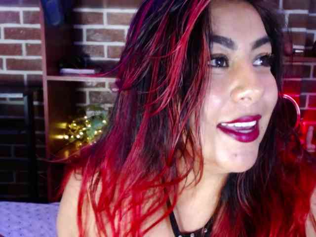 GatuSexx webcam