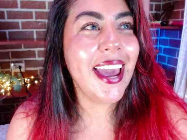 GatuSexx webcam