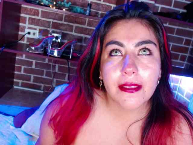 GatuSexx webcam