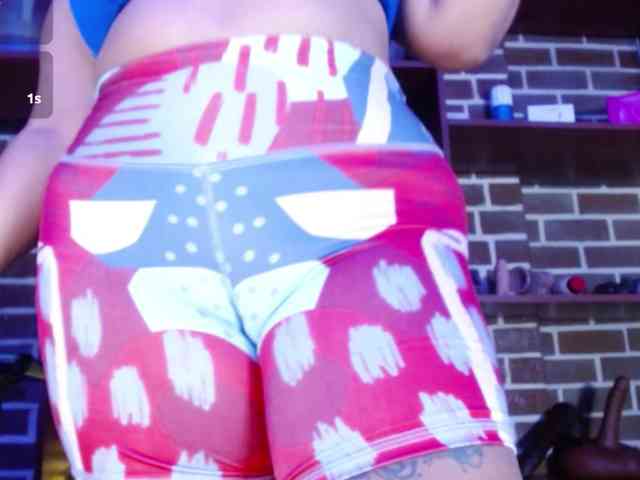 GatuSexx webcam