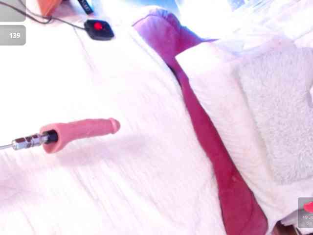 GatuSexx webcam