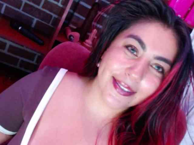 GatuSexx webcam