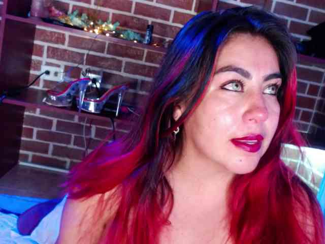 GatuSexx webcam